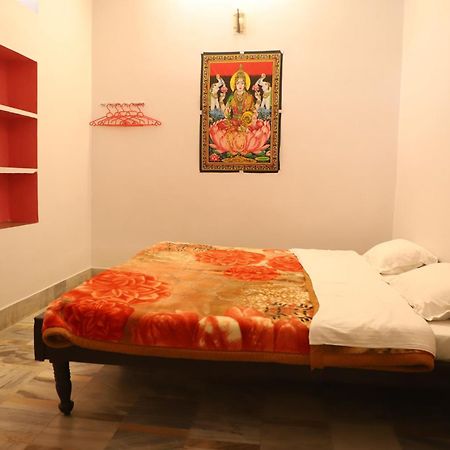 The Brahma Space Pushkar Phòng bức ảnh
