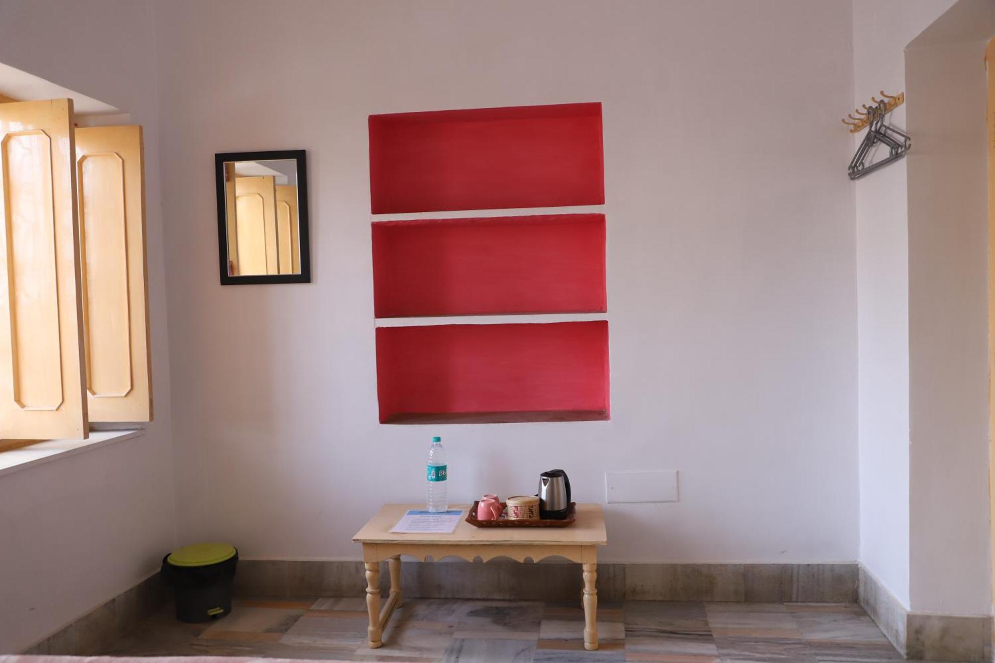The Brahma Space Pushkar Phòng bức ảnh