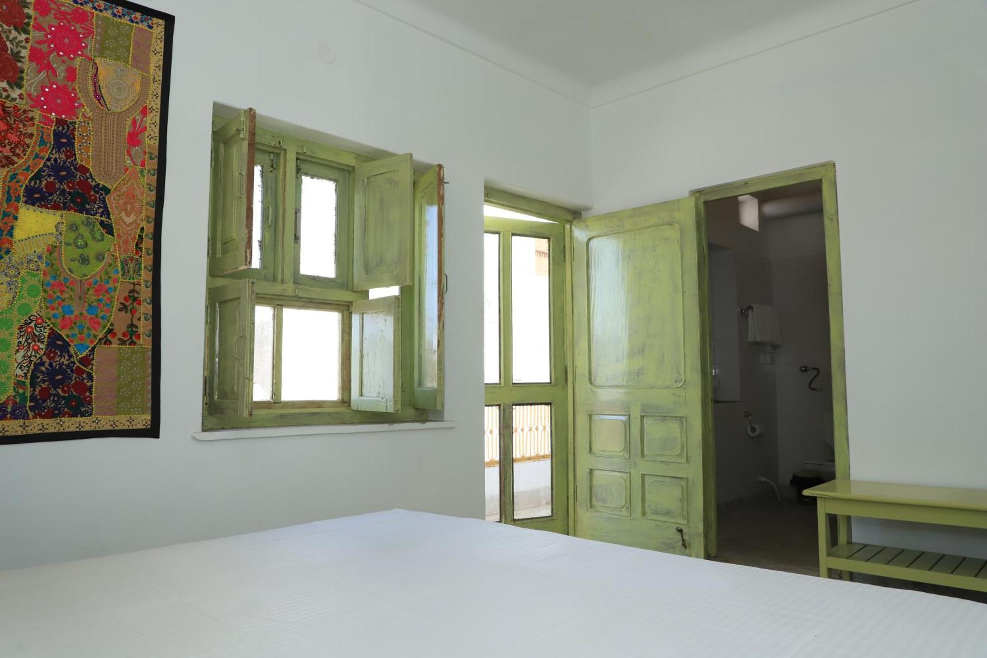 The Brahma Space Pushkar Phòng bức ảnh